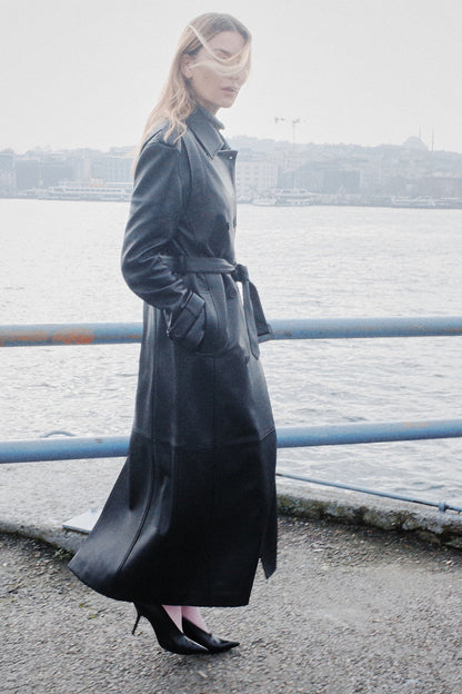 Camille Charrière x Zeynep Arçay Collection LOOK 04