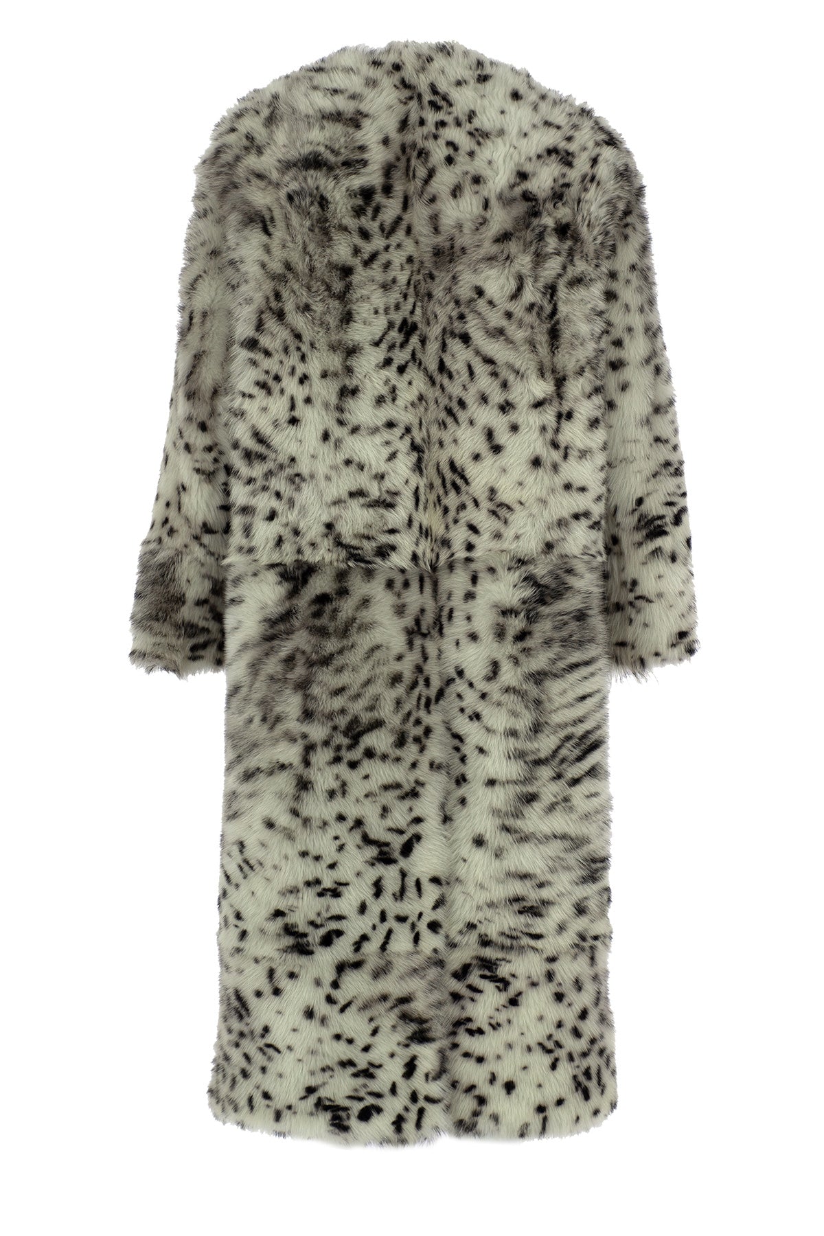 Dalmatian Shearling Coat LOOK 01 - Camille Charrière x Zeynep Arçay Collection