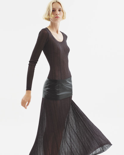Zeynep Arcay Resort 2025 Look 13